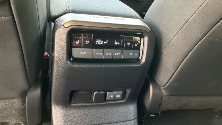 Toyota Land Cruiser 2.8 D-4D 204 Invincible 5dr Auto [7 Seat] Diesel Station Wagon